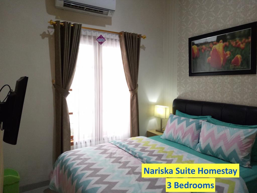 Nariska Suite Homestay 푸르워케르토 외부 사진